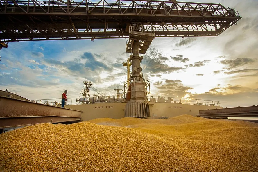 Arco Norte se destaca nas exportações de soja e milho em 2024