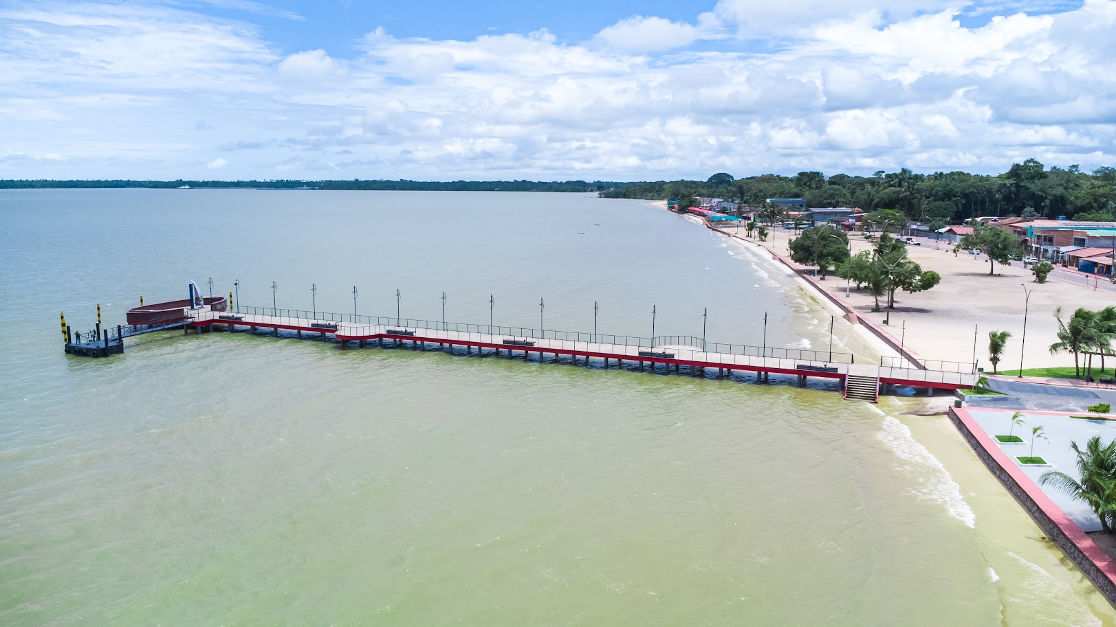 Praia do Caripi será a primeira do Pará a ter 100% de cobertura de água e esgoto