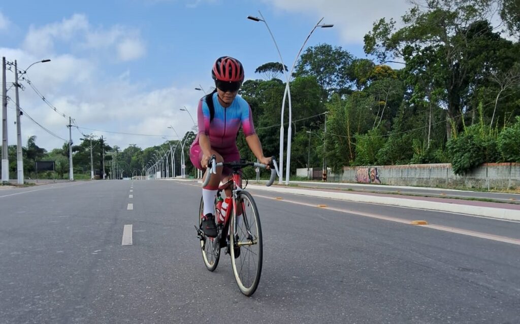 Joelma Amorim representa Barcarena no BLUE Long Distance Triathlon em SP