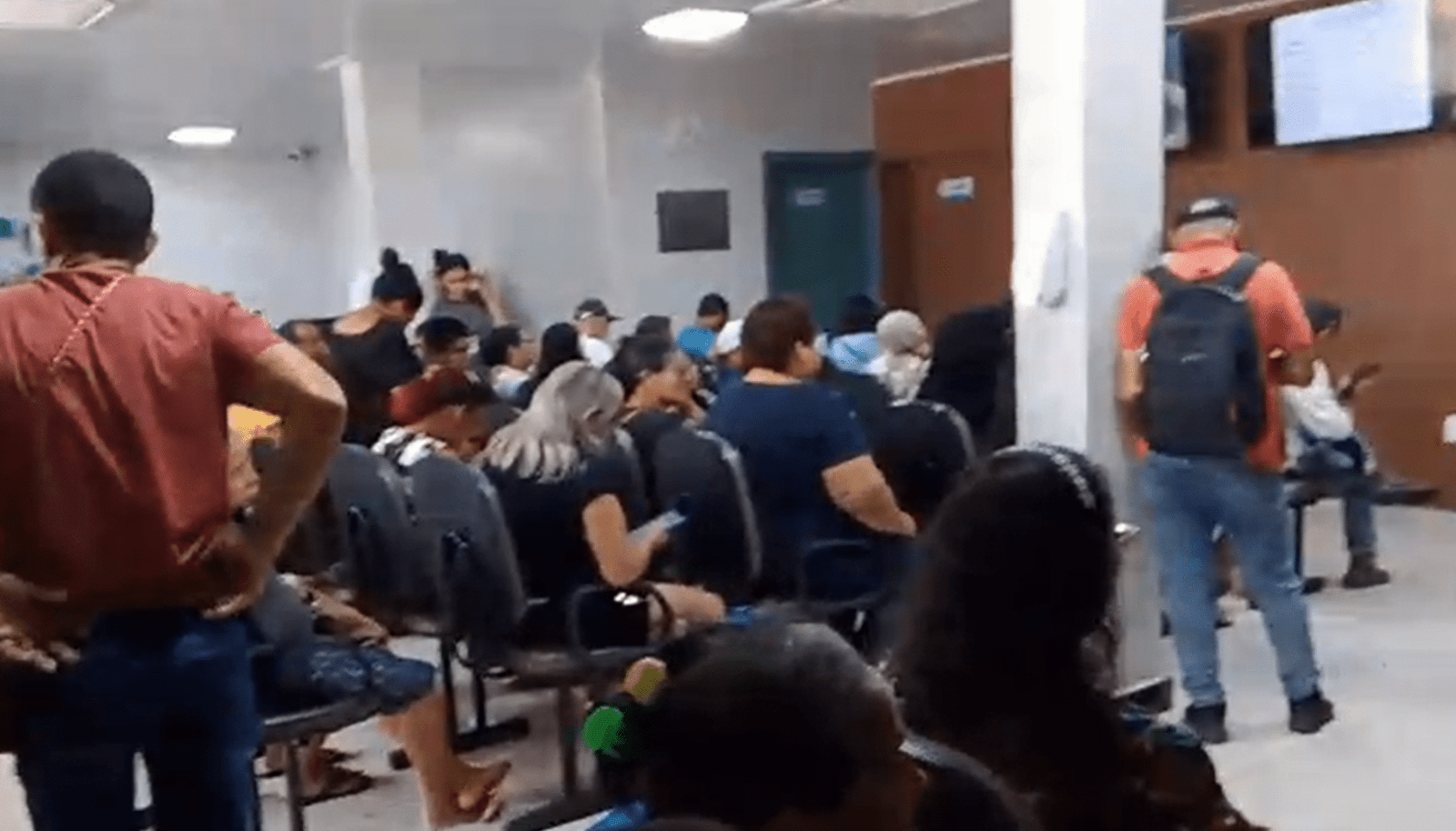 Pacientes denunciam demora em atendimento de exame oftalmológico em clínica de Vila dos Cabanos, em Barcarena