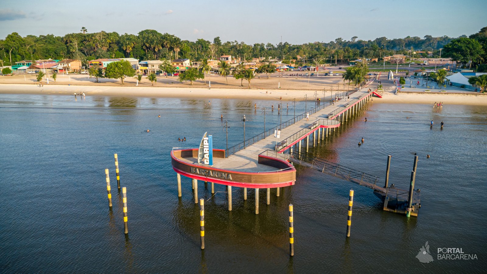 O trapiche da Praia do Caripi, um dos principais cartões-postais de Barcarena, foi alvo de dois atos de vandalismo em menos de um mês